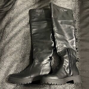 Just Fab Janet Bow Boots